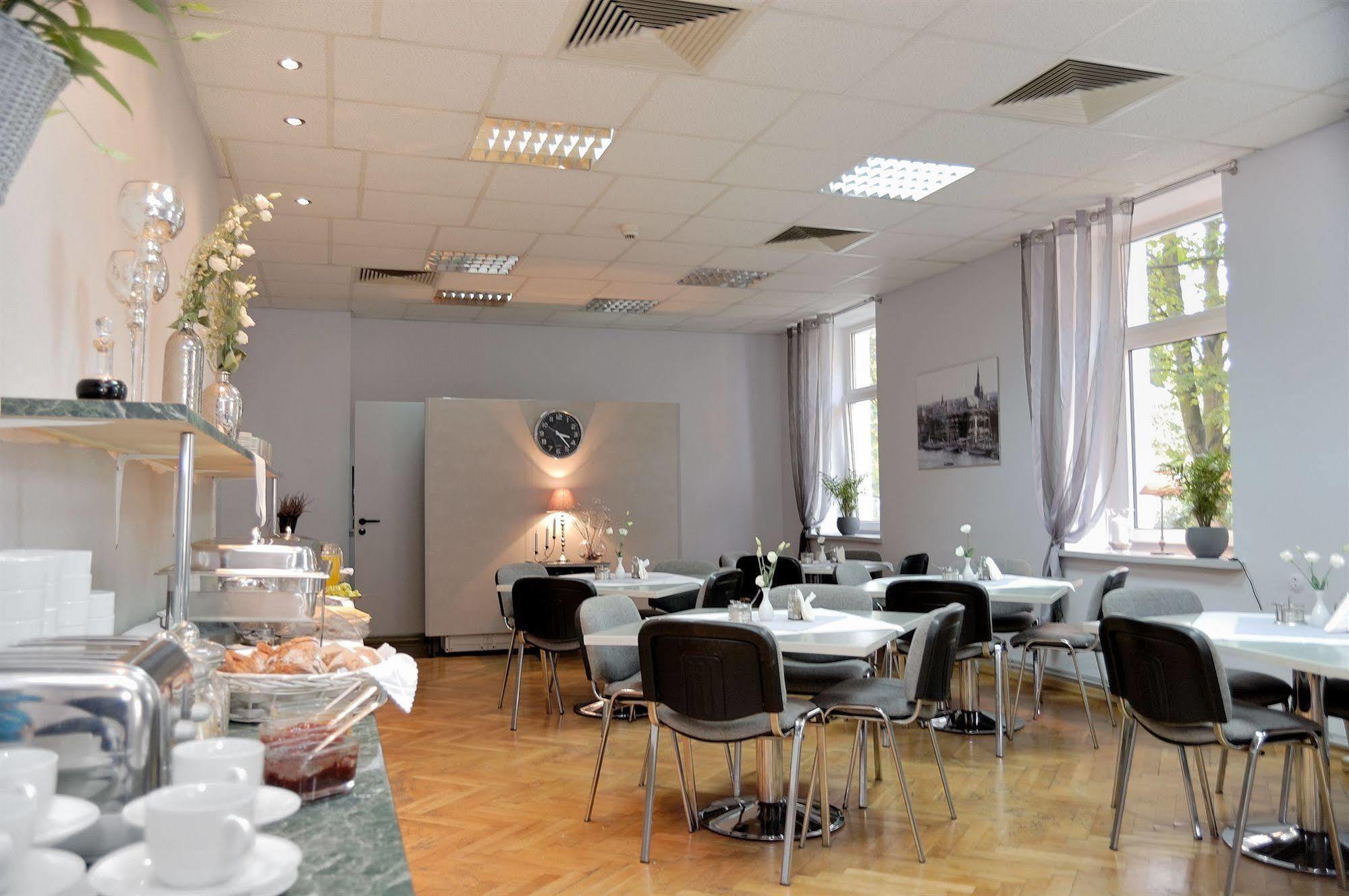 Hotel Kapitan Szczecin Luaran gambar